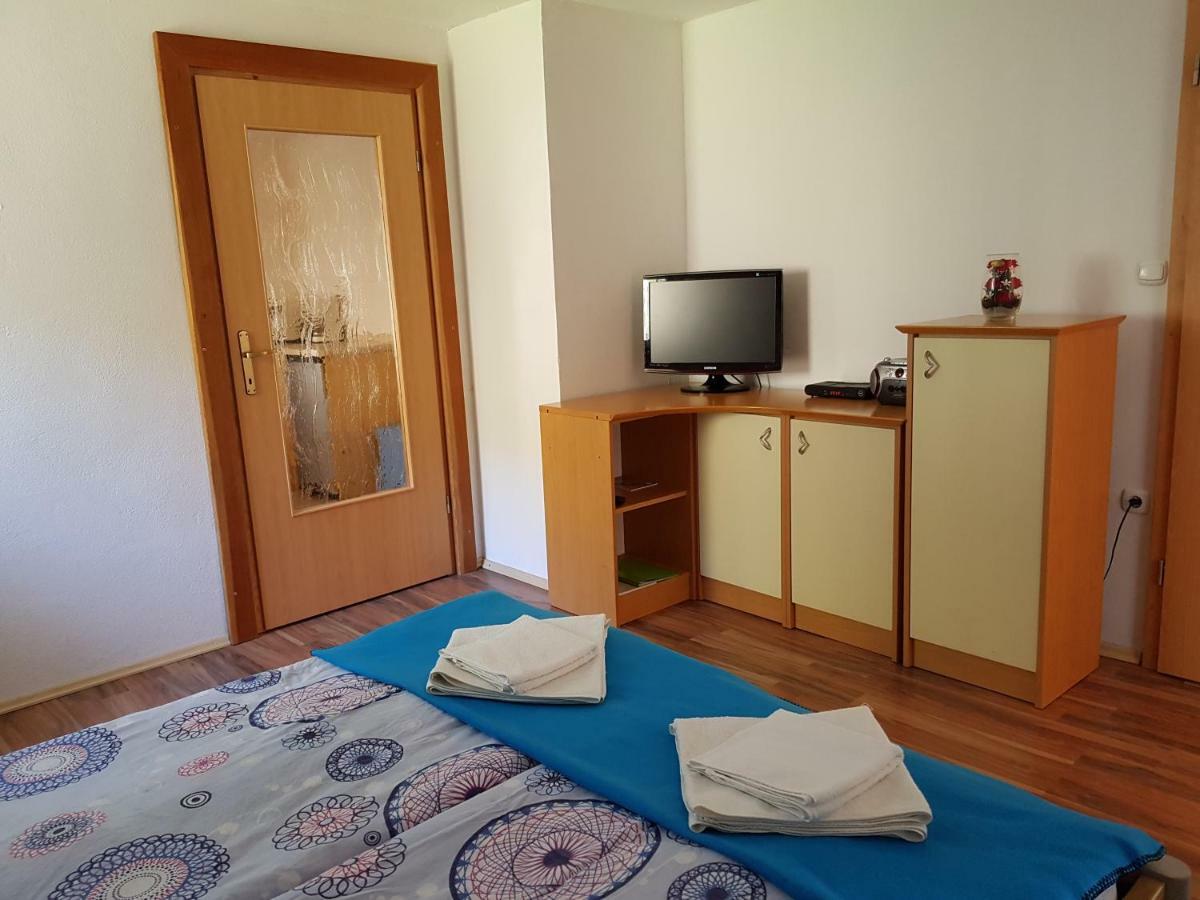 Vaznik Farm House Apartments Bled Exterior photo